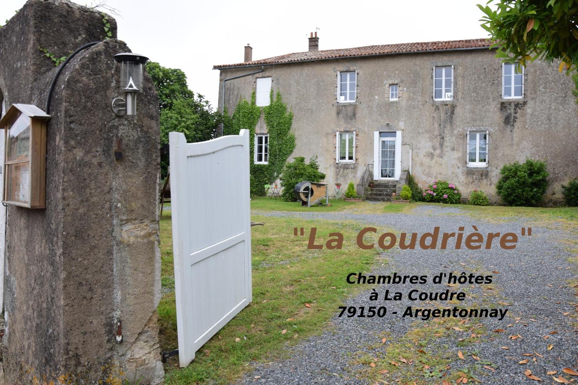Hotel La Coudrière à La Coudre  Extérieur photo